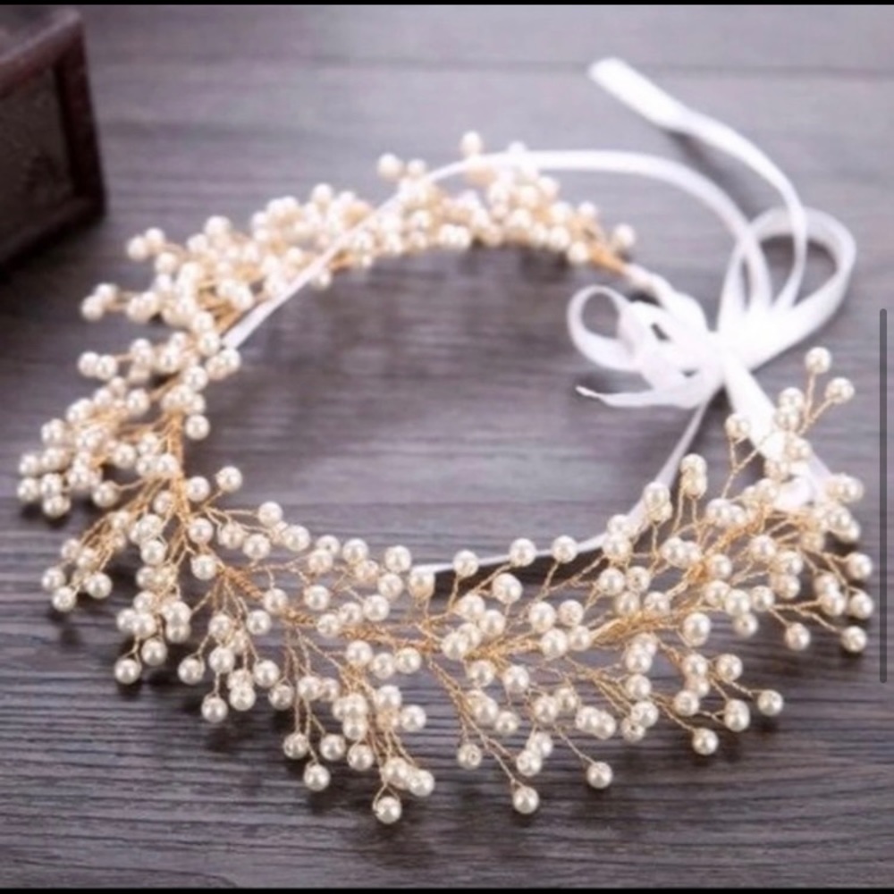 Pearl and gold headband for bride/bridesmaid